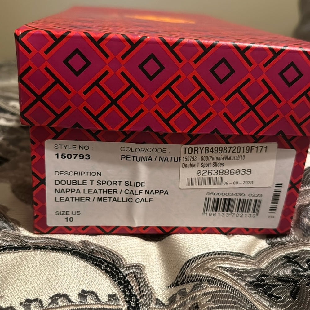 New in Box Tory Burch Double T Sport Slide Nappa Leather Petunia/Natural Size 10